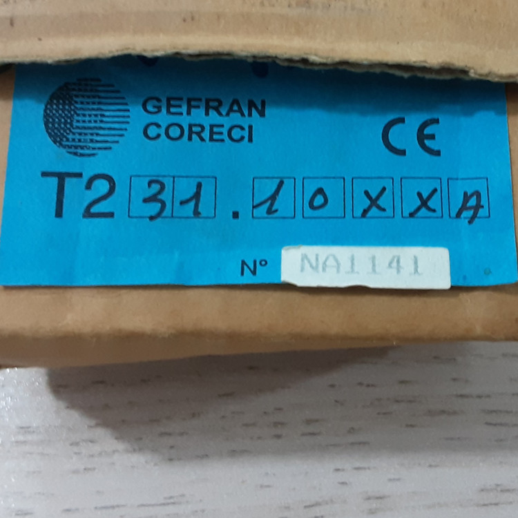 ترانسمیتر - سنسور دما و رطوبت جفران GEFRAN CORECI مدل T231.10XXA - ایتالیا