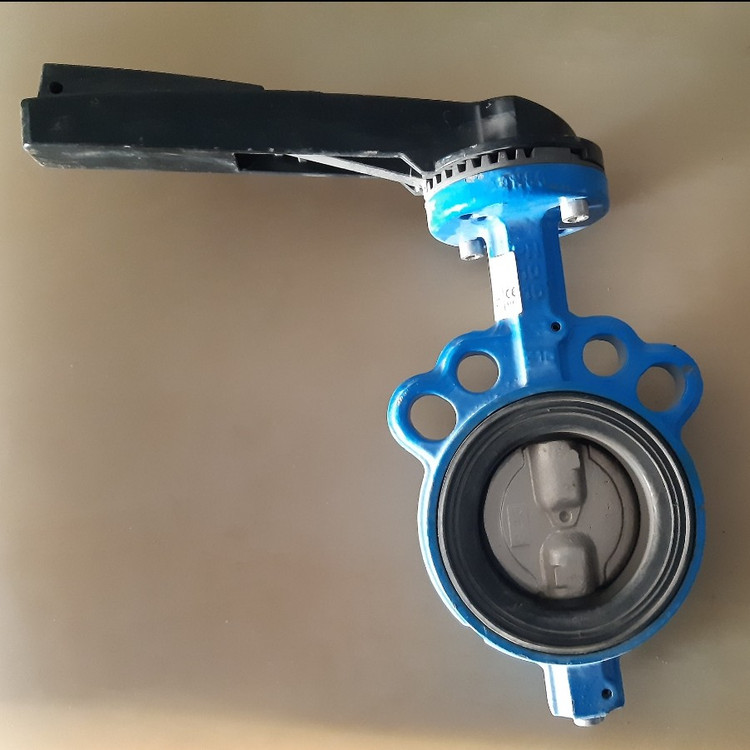 شیر پروانه ای دستی 3 اینچ قفل شونده مارک OMAL مدل L365XE71 . ساخت ایتالیا