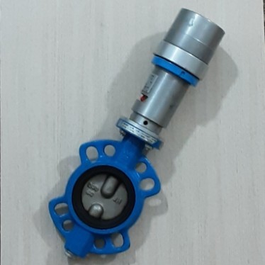 شیر پروانه ای پنوماتیکی گیربکس دار BUTTERFLY VALVE سایز 3 اینچ مارک VALVAT مدل F4-G