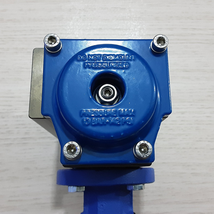 شیر پروانه ای پنوماتیکی سایز 2 اینچ مارک econ مدل 220DZA1 XR-16