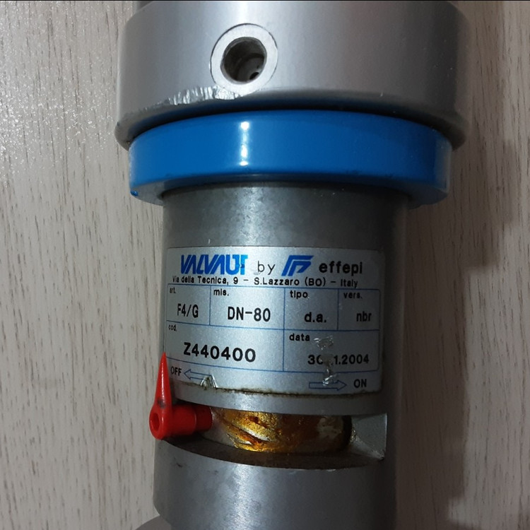 شیر پروانه ای پنوماتیکی گیربکس دار BUTTERFLY VALVE سایز 3 اینچ مارک VALVAT مدل F4-G