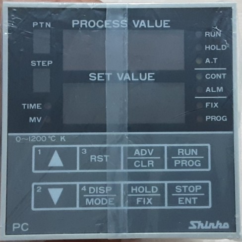 کنترلر دما میکرو کامپیوتری قابل برنامه ریزی - مارک شینکو Shinko PC-825-R-E ژاپن