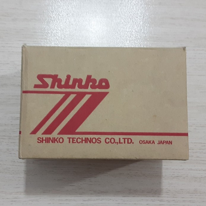 کنترلر دما میکرو کامپیوتری قابل برنامه ریزی - مارک شینکو Shinko PC-825-R-E ژاپن