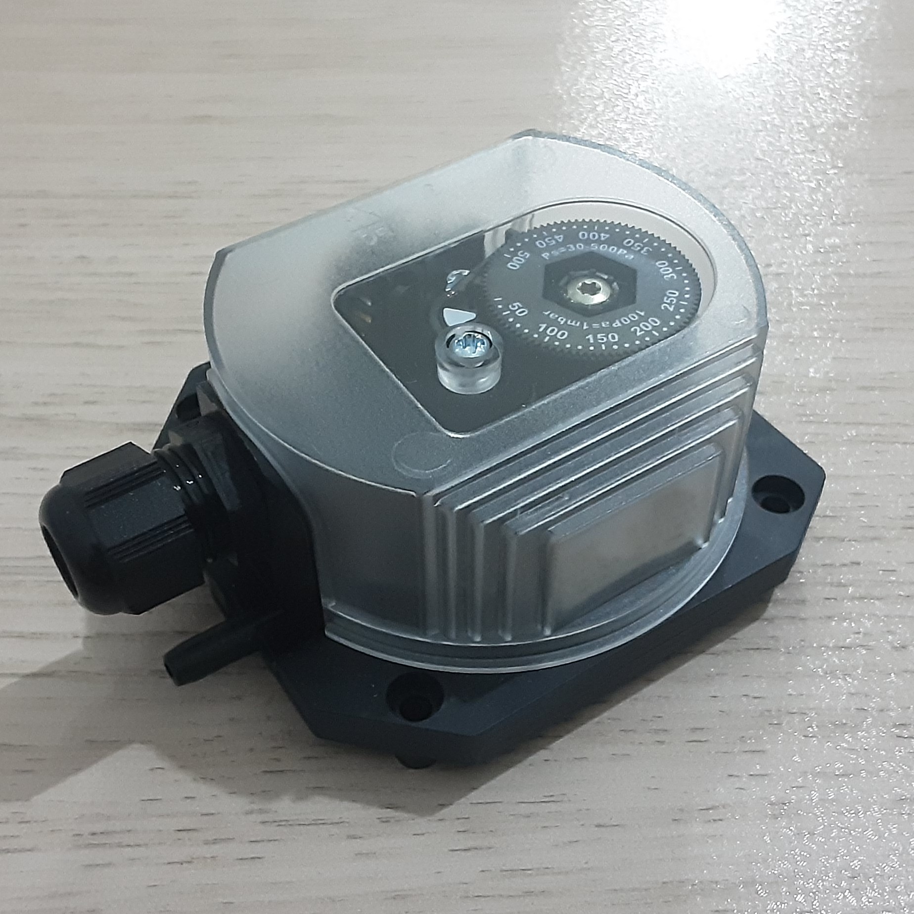 پرشر سوئیچ کروم شرودر kromschroder ، مدل DL4.5K-3