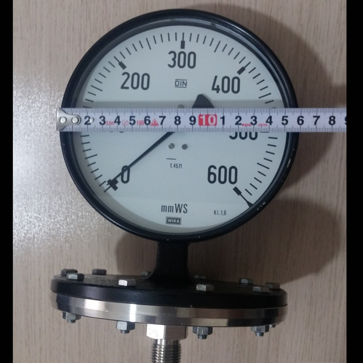 گیج دیافراگمی WIKA با دیافراگم استیل - رنج 0 - 600 mmWS