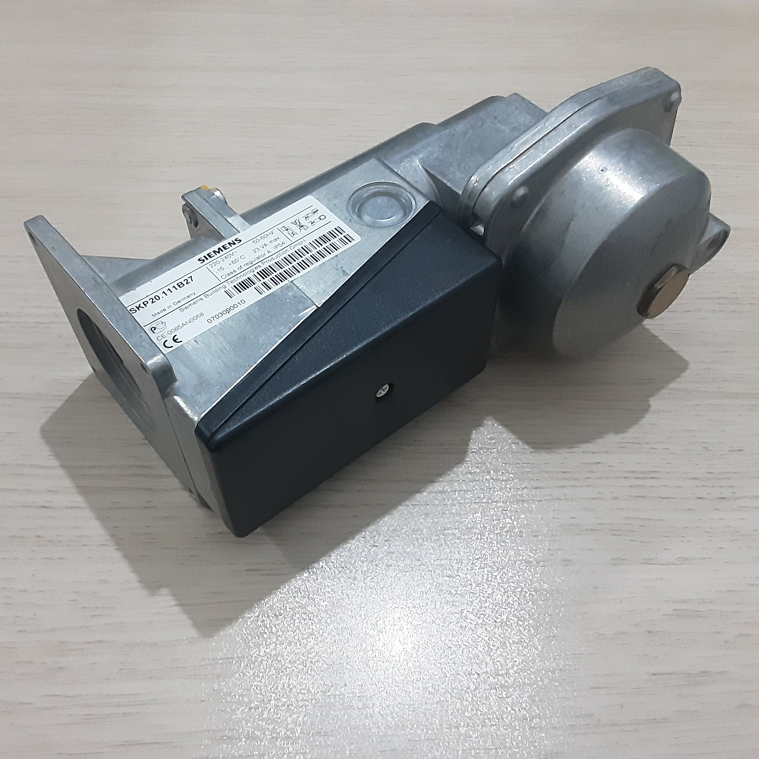 محرک شیر گازی ( اکچوئیتور ) زیمنس SIEMENS Actuator SKP20.111B27
