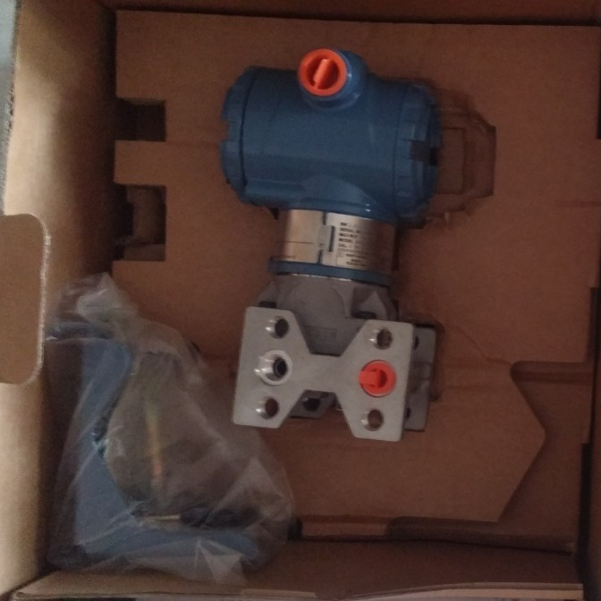 ترانسمیتر اختلاف فشار ROSEMOUNT مدل 2051CD2A22A1AB4D4DFQ4