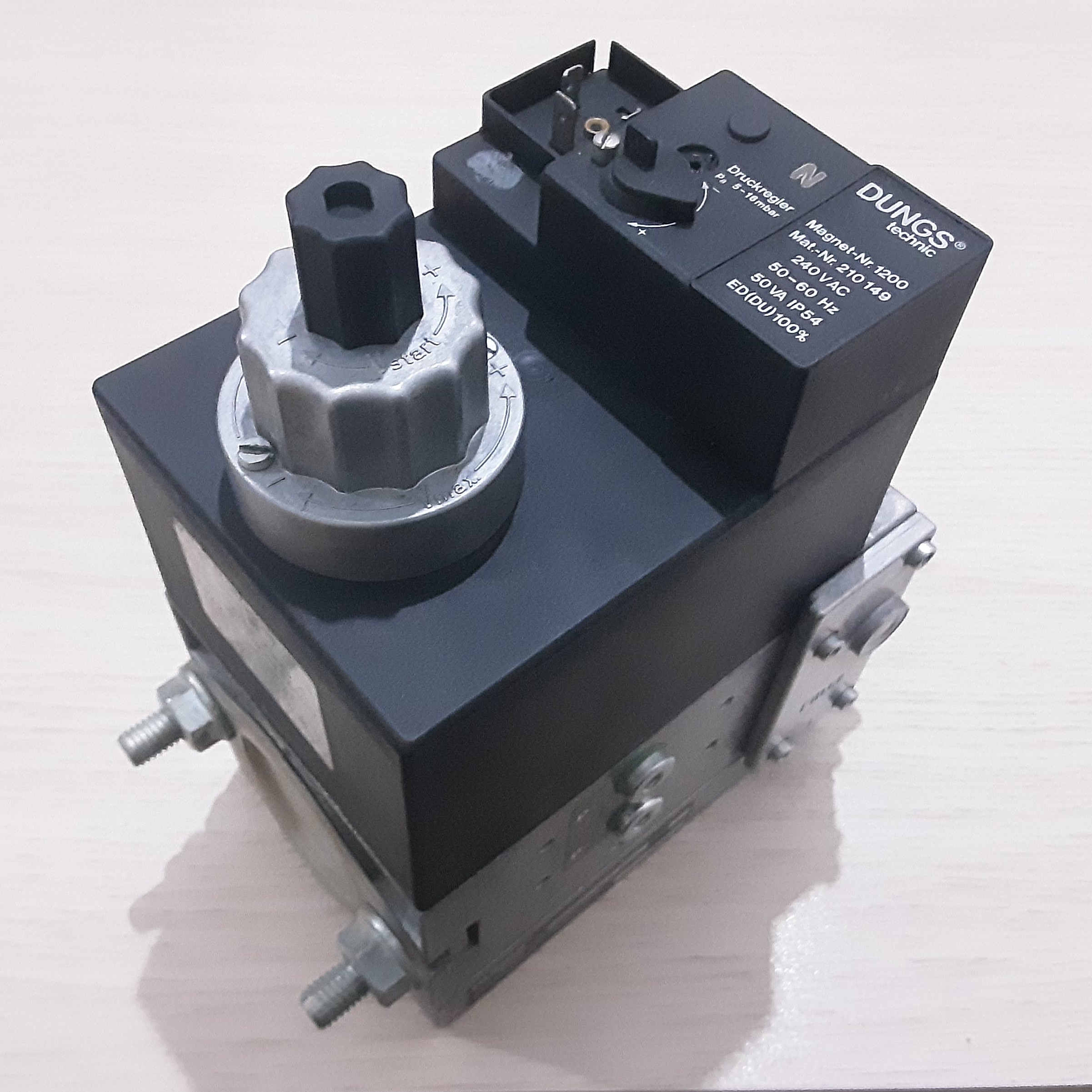 شیر گاز ترکیبی دانگز  Dungs 226872 MB-DLE 412 B01 S50 Multiblok